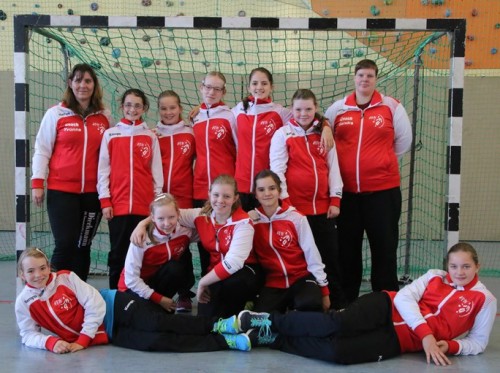 Weibliche D-Jugend spielt gut, verliert aber trotzdem in Westeregeln